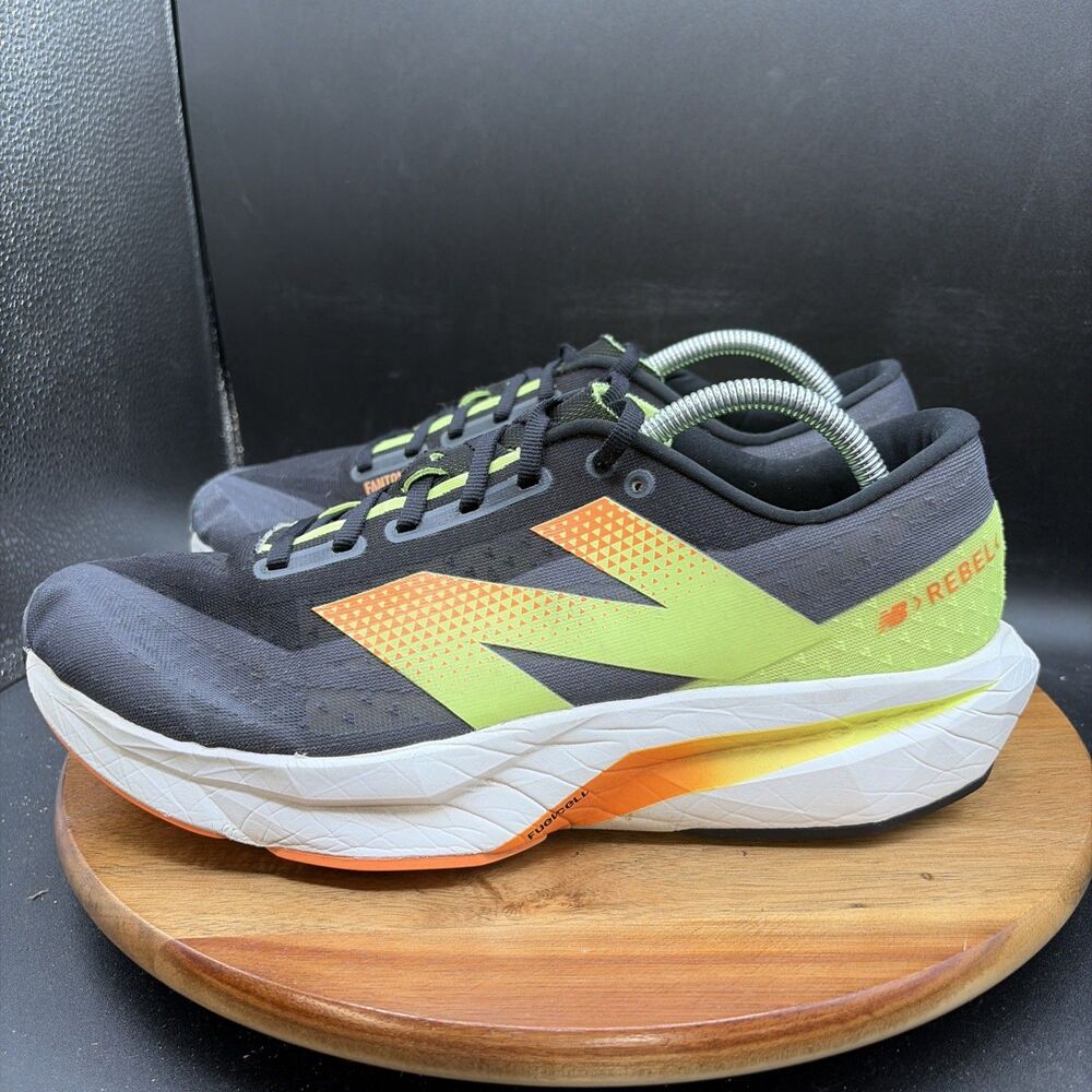 New Balance FuelCell Rebel V4 Mens Size 11 D Running Shoes Black MFCXCB4